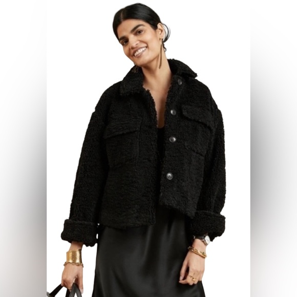 NWT Banana Republic Cropped Sherpa Trucker Jacket in Black - Picture 1 of 14